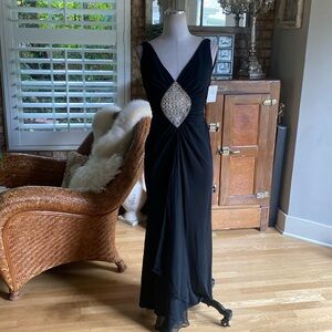 NICOLE BAKTI BLACK EMBELLISHED EVENING FORMAL DRESS SMALL NEW 5660 SILK